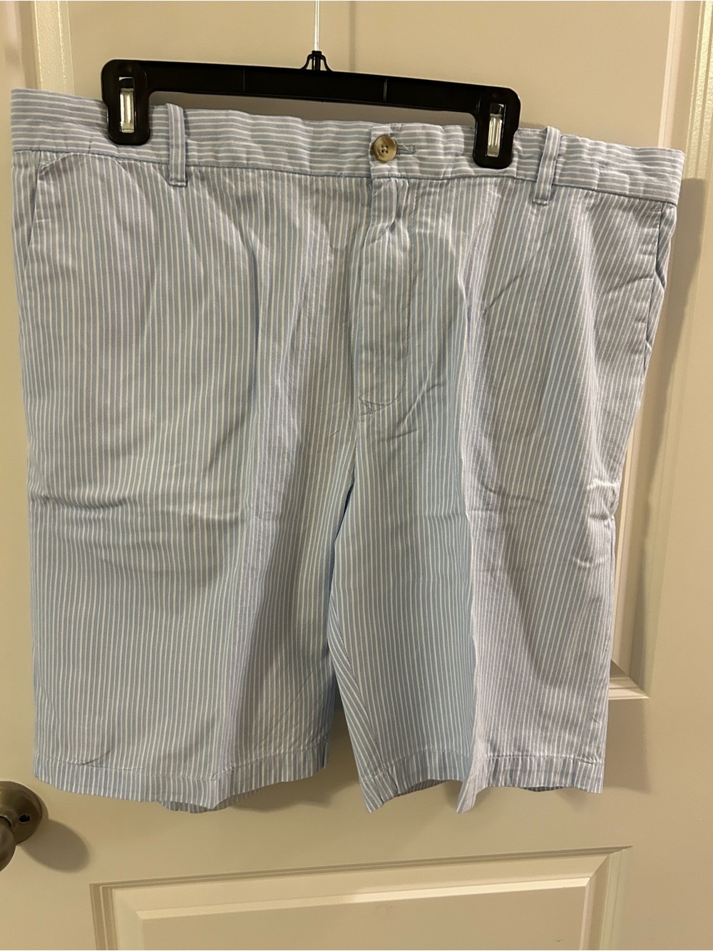 Izod Light Blue & White Pinstripe Flat-Front Shorts